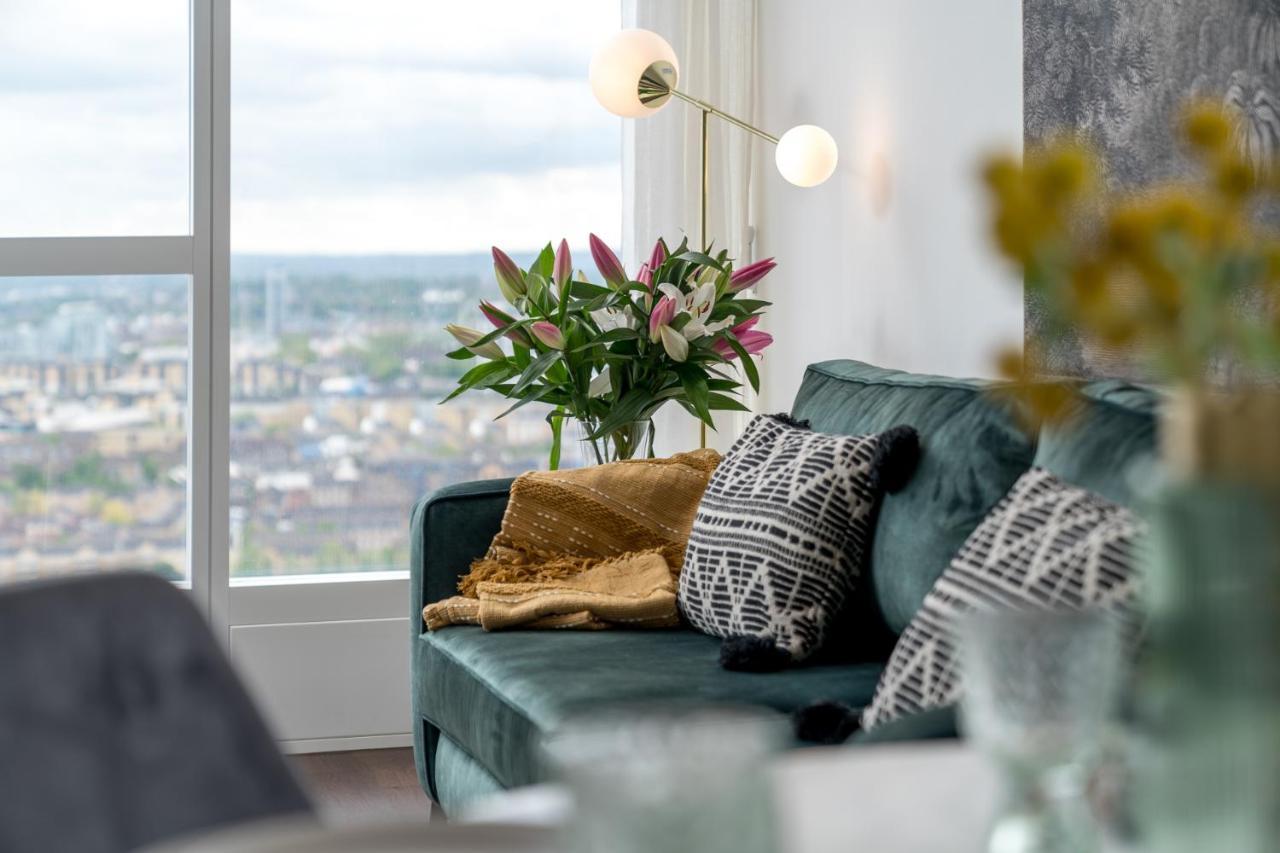 Luxurious Spacious 2Bed Suites Skyline River Views By Canary Wharf 런던 외부 사진