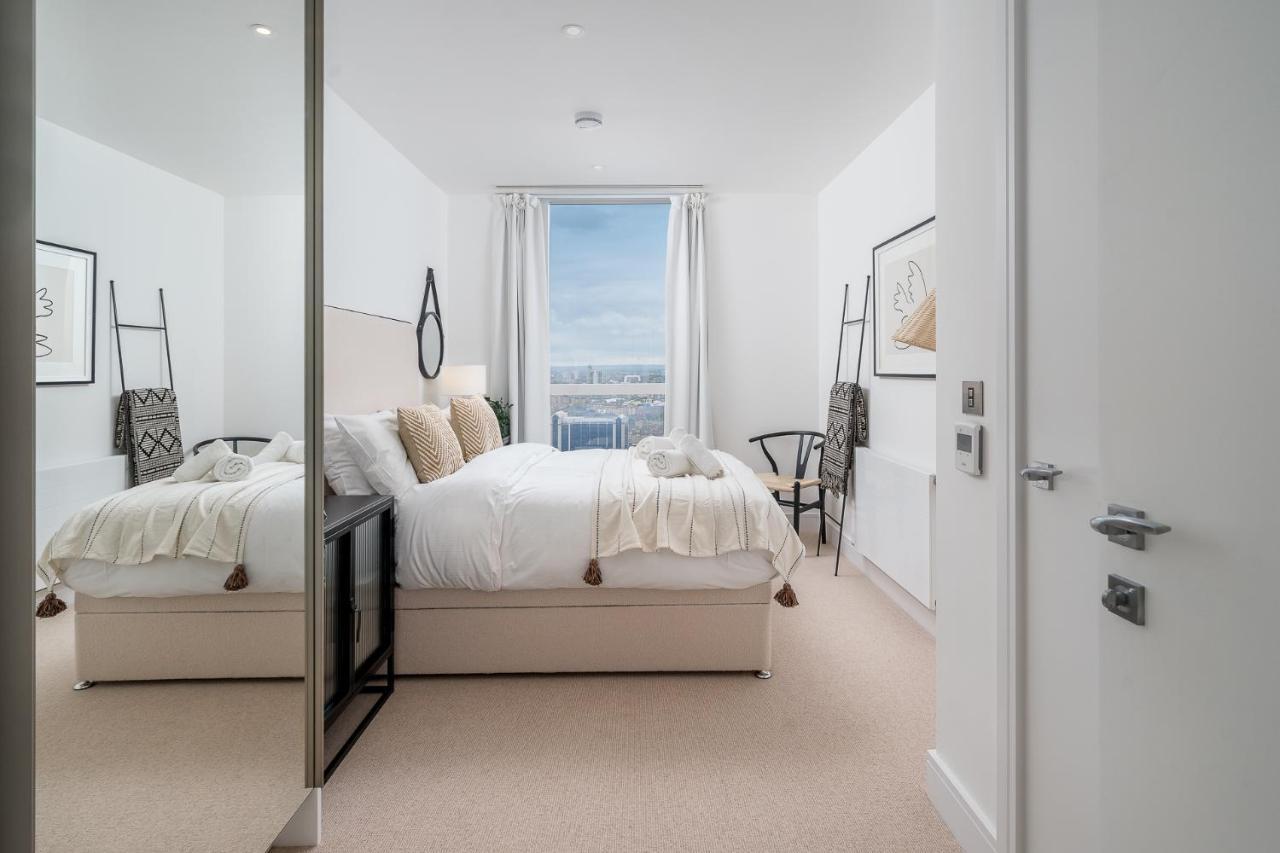 Luxurious Spacious 2Bed Suites Skyline River Views By Canary Wharf 런던 외부 사진