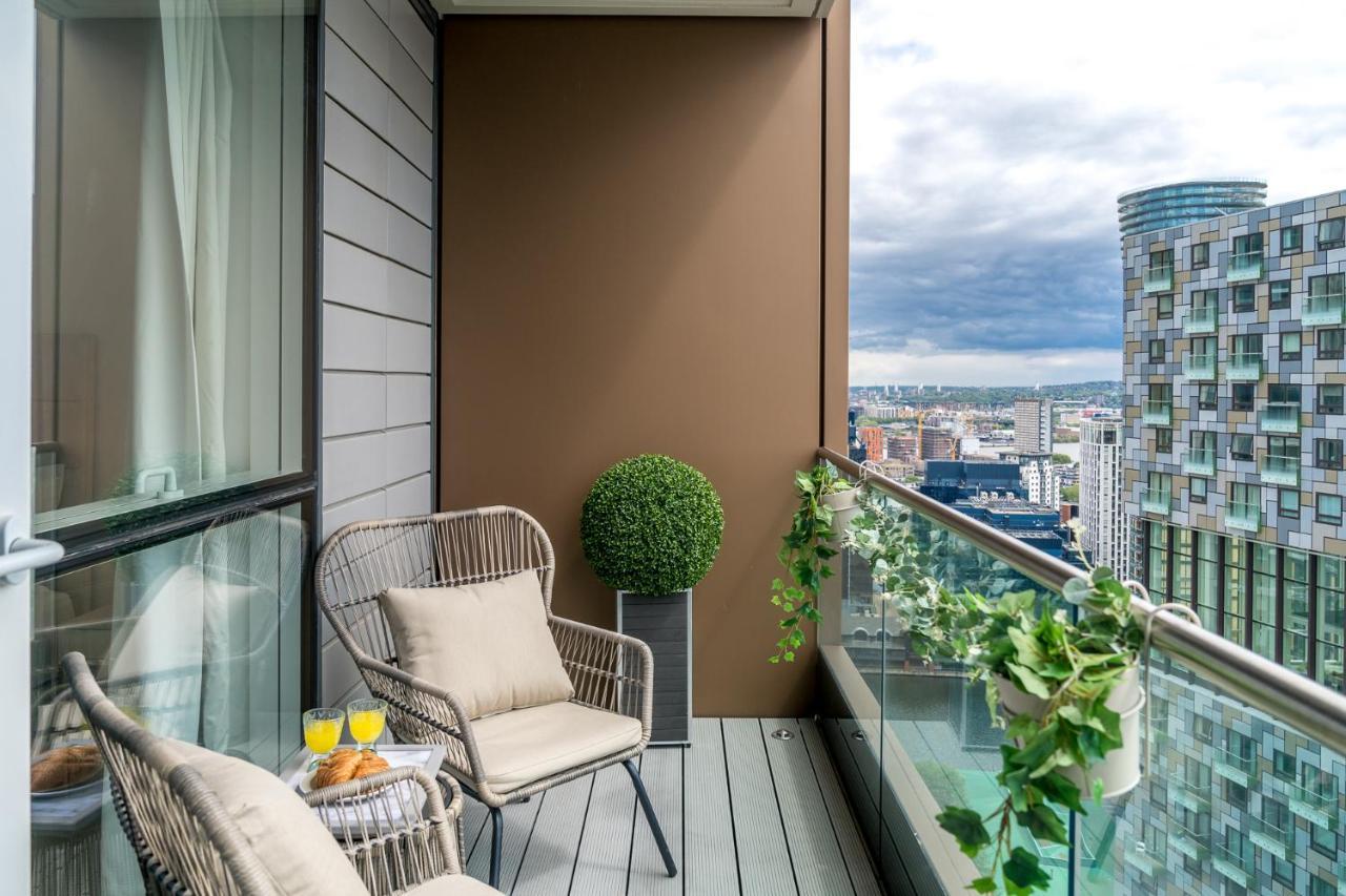Luxurious Spacious 2Bed Suites Skyline River Views By Canary Wharf 런던 외부 사진